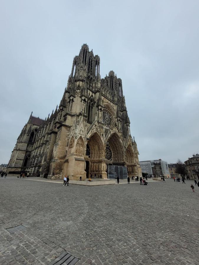Le Champagnoles Apartment Reims Ngoại thất bức ảnh